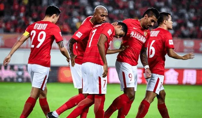 包含湖北队冷静应对，突破对手防线的词条